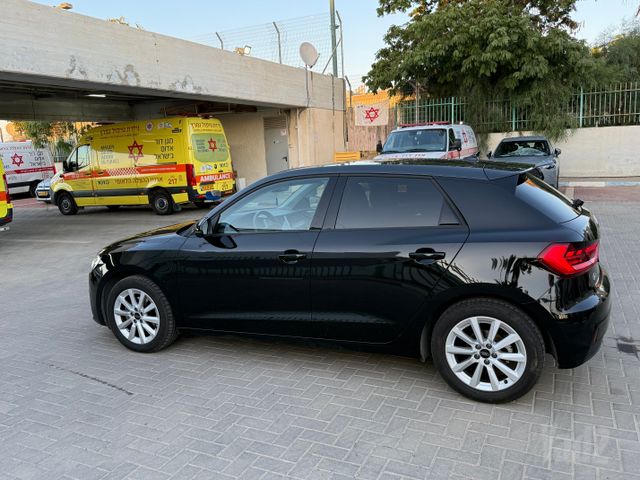 אאודי A1