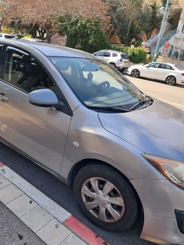 מאזדה 3