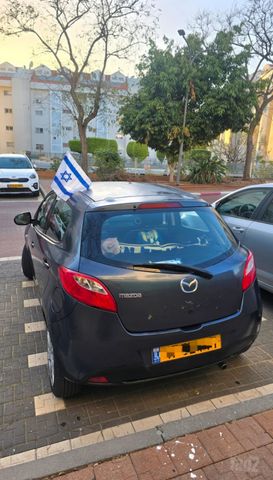 מאזדה 2