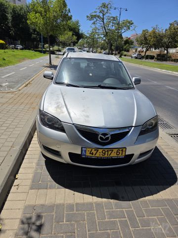 מאזדה 3