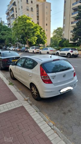 יונדאי i30