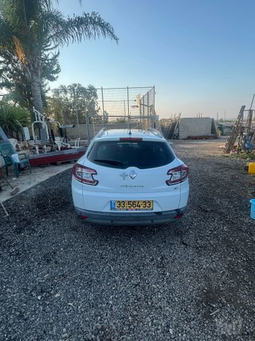 רנו מגאן