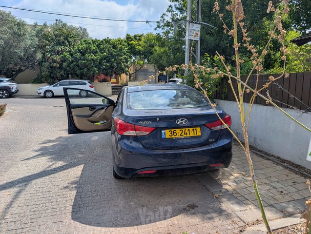 יונדאי I35