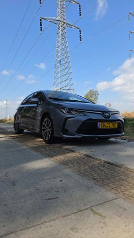 מודעת רכב טויוטה קורולה
