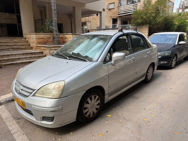 סוזוקי ליאנה