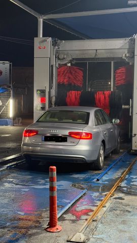 מודעת רכב אאודי A4