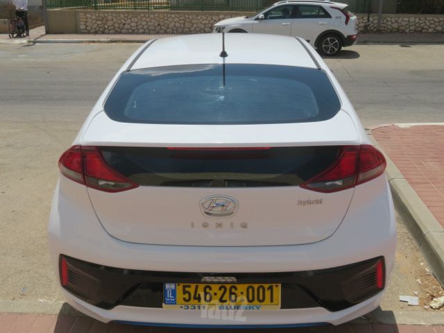 יונדאי איוניק