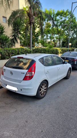 מודעת רכב יונדאי i30