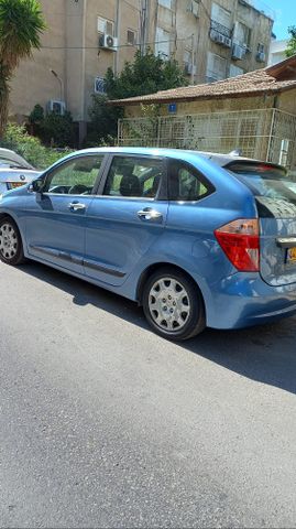 FR-V Trend אוט׳ 1.8 (140 כ״ס)
