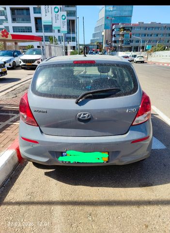יונדאי i20
