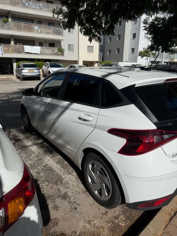 יונדאי i20