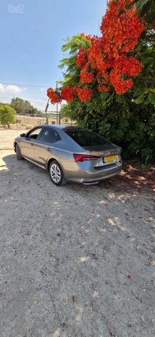 סקודה אוקטביה