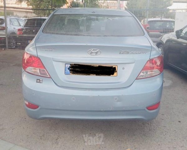 יונדאי אקסנט i25