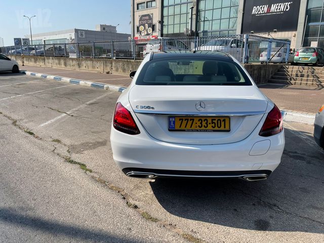 מרצדס-בנץ C-class