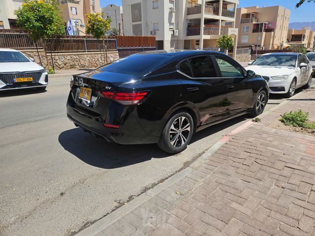 ניסאן סנטרה