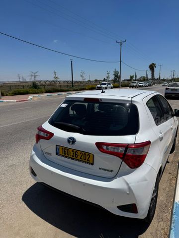 מודעת רכב טויוטה יאריס