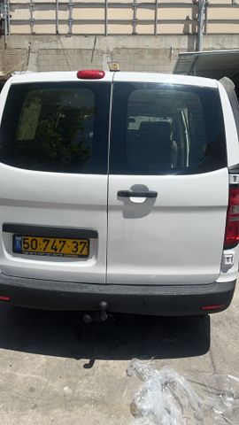 מודעת רכב יונדאי H-1 / i800