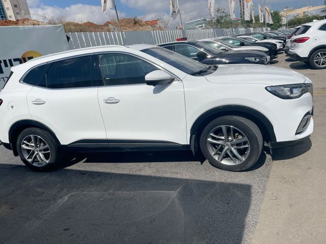 אם ג'י EHS PHEV