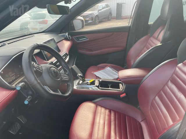 אם ג'י EHS PHEV