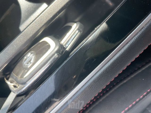 אם ג'י EHS PHEV