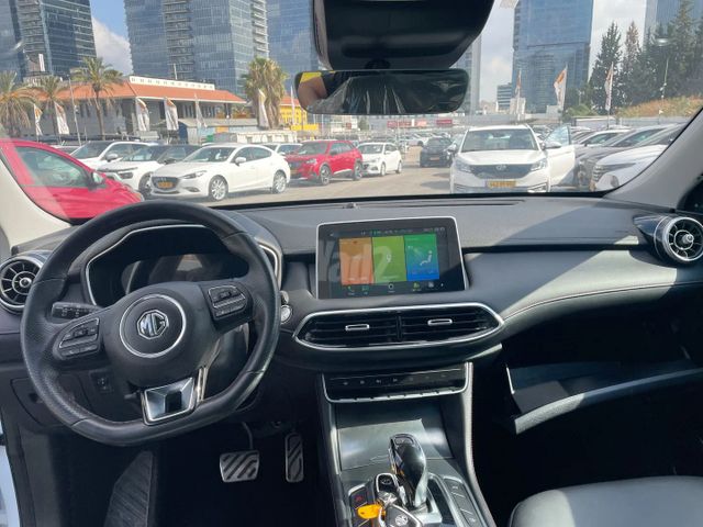 אם ג'י EHS PHEV
