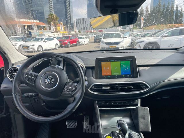 אם ג'י EHS PHEV