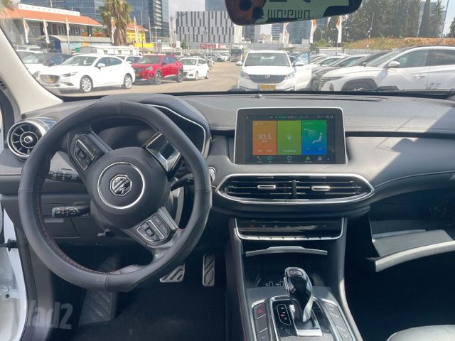 אם ג'י EHS PHEV