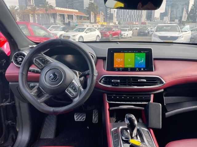 אם ג'י EHS PHEV
