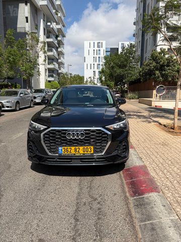 אאודי Q3