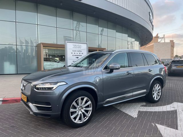 וולוו XC90