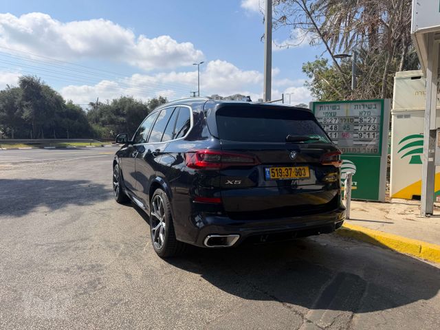 ב מ וו X5