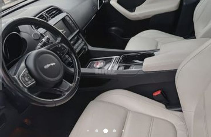 מודעת רכב יגואר F-Pace