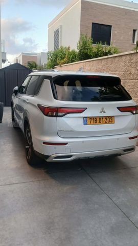 מודעת רכב מיצובישי אאוטלנדר
