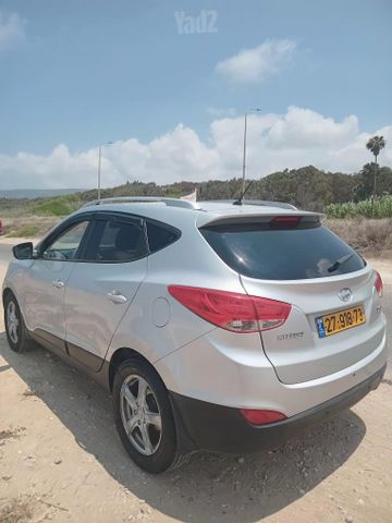 יונדאי ix35