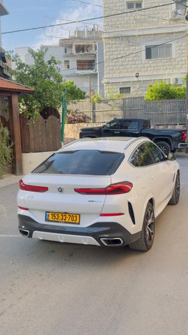 ב מ וו X6