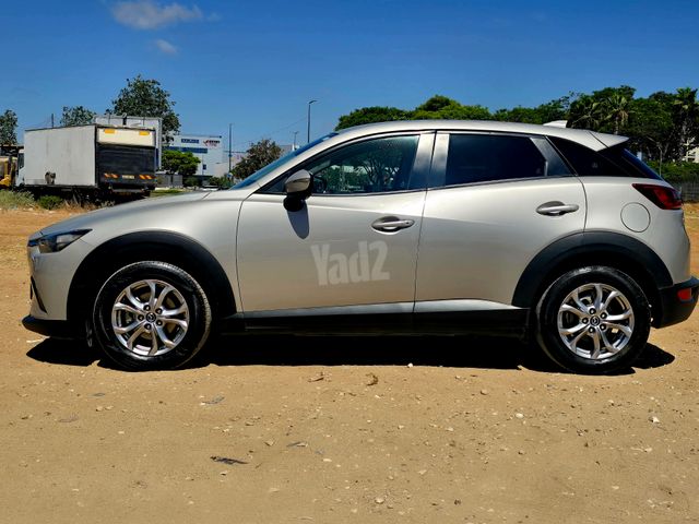 מודעת רכב מאזדה CX-3