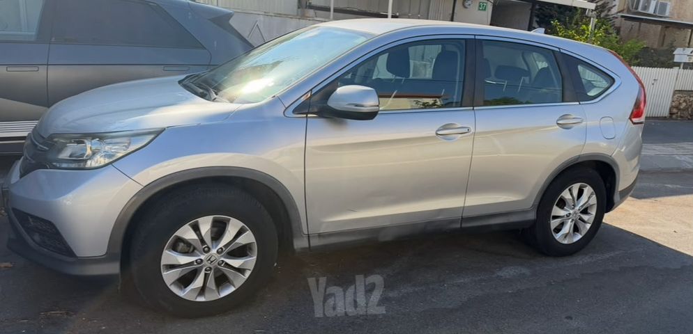 מודעת רכב הונדה CR-V