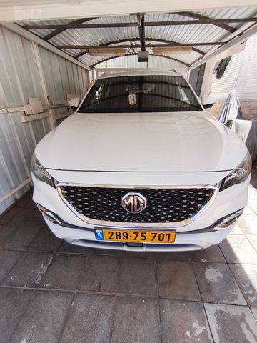 אם ג'י EHS PHEV