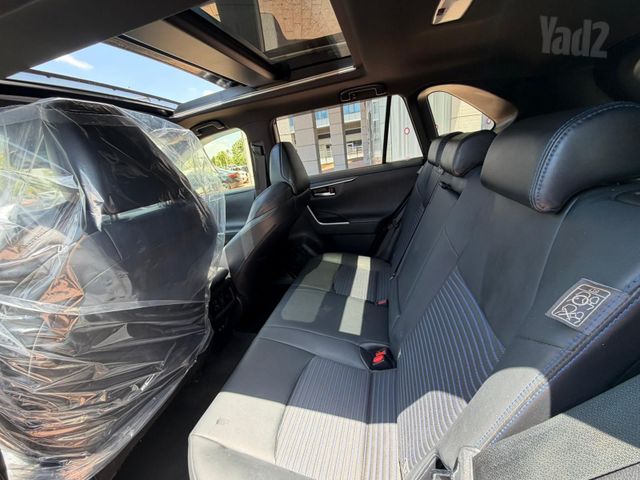 טויוטה RAV4