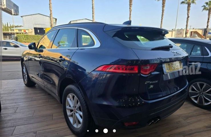 יגואר F-Pace
