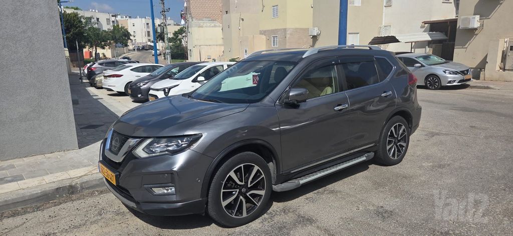ניסאן אקס טרייל