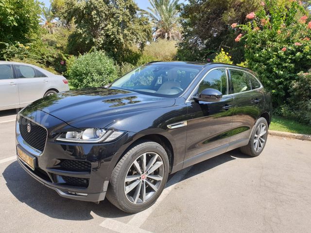 יגואר F-Pace