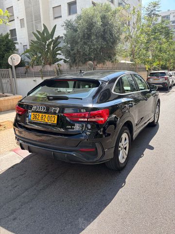 אאודי Q3