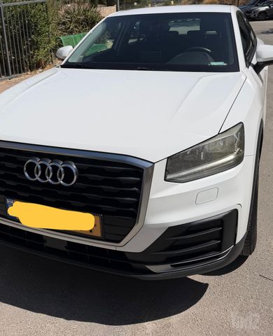 אאודי Q2