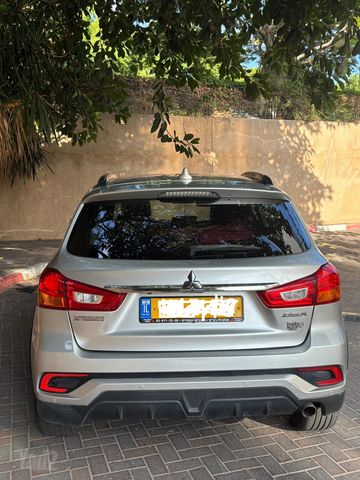 מיצובישי ASX