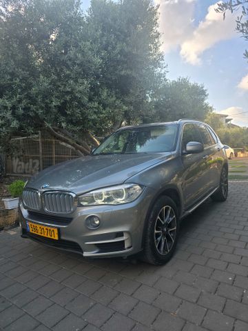 ב מ וו X5