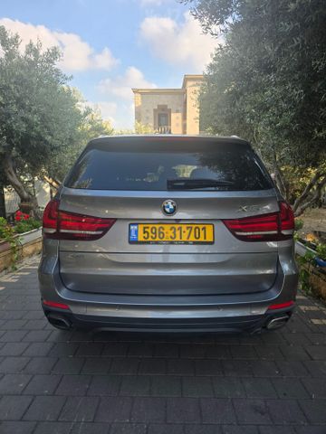 ב מ וו X5