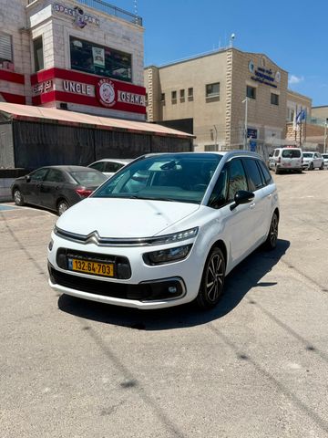 מודעת רכב סיטרואן C4 פיקאסו