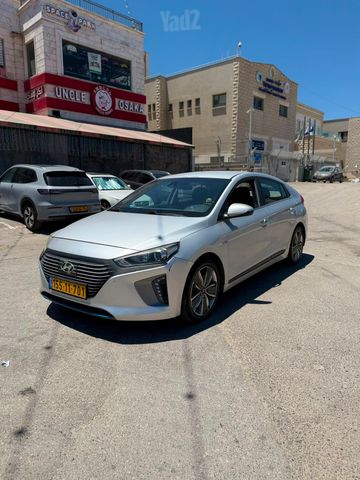 מודעת רכב יונדאי איוניק