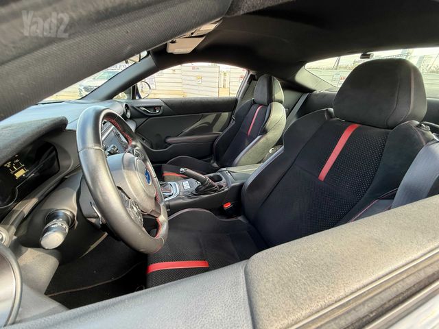 סובארו BRZ